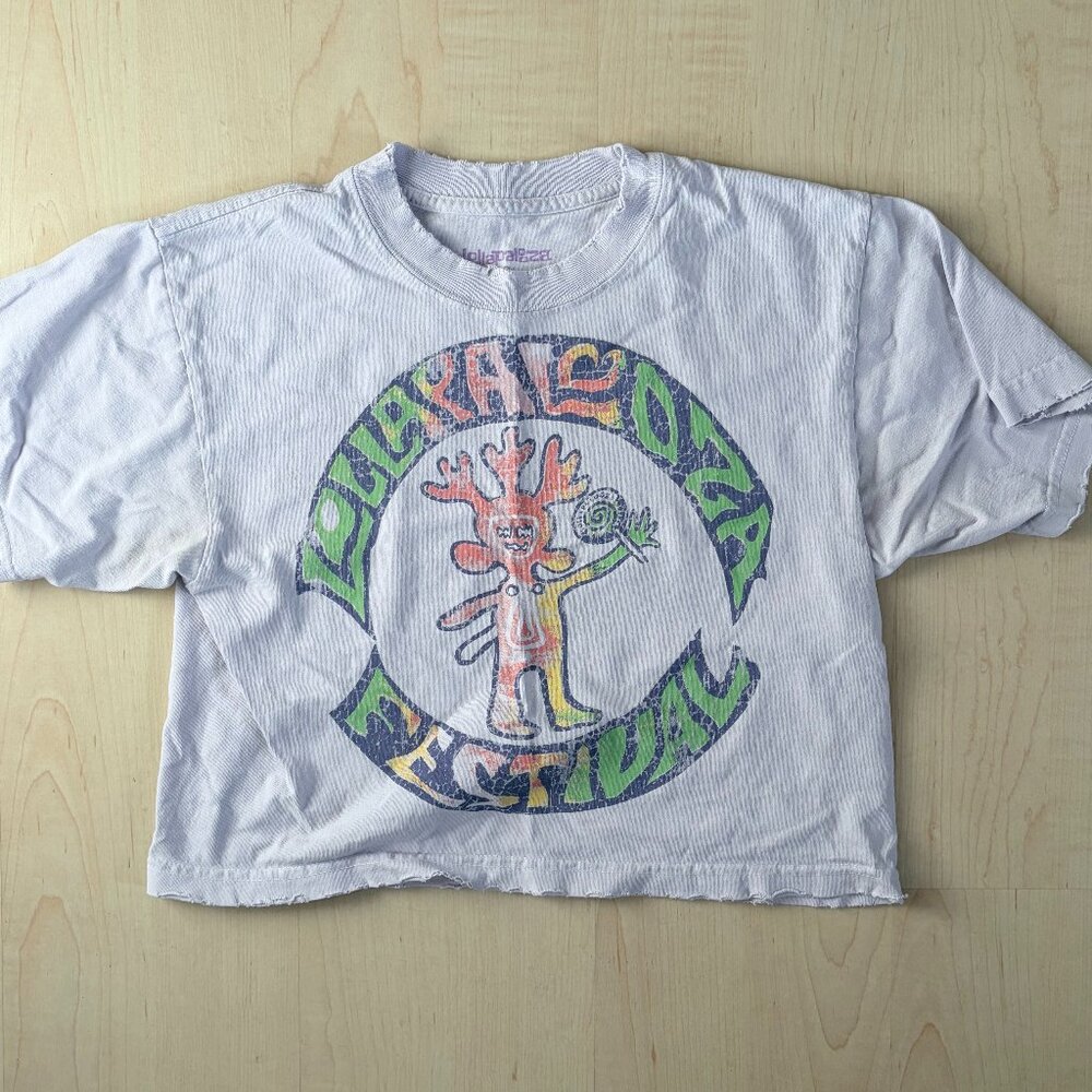 Lollapalooza Distressed Graphic Tee